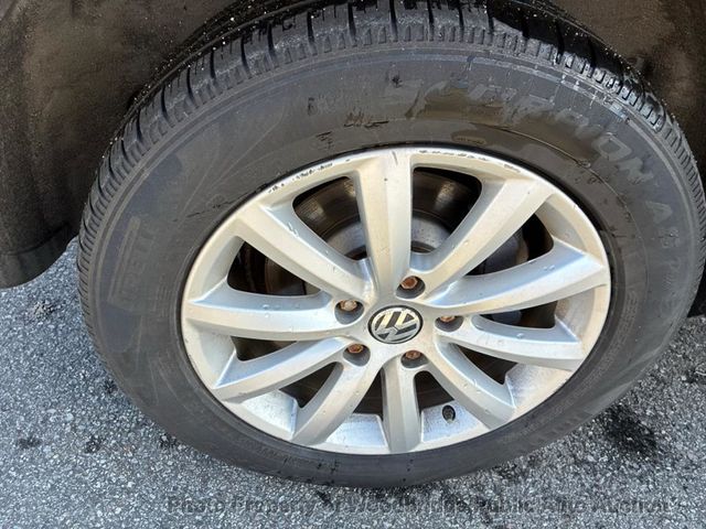 2012 Volkswagen Touareg 4dr VR6 Sport - 23006276 - 9