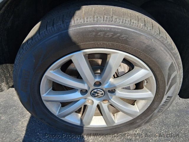 2012 Volkswagen Touareg 4dr VR6 Sport - 23049757 - 10