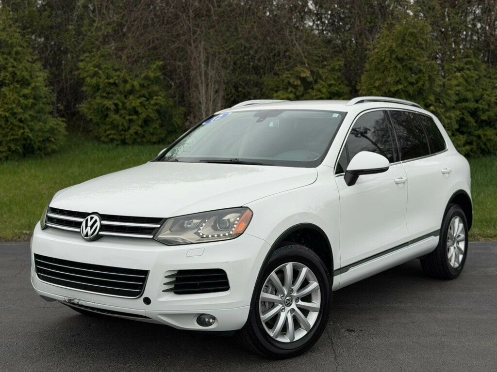 2012 Volkswagen Touareg 4dr VR6 Sport w/Nav - 23002549 | Video 1