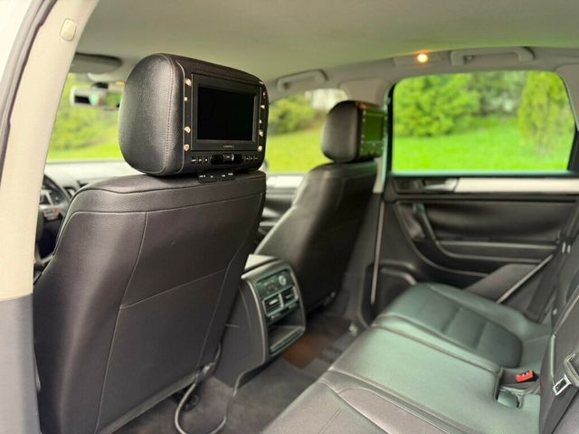 2012 Volkswagen Touareg 4dr VR6 Sport w/Nav - 23002549 - 14