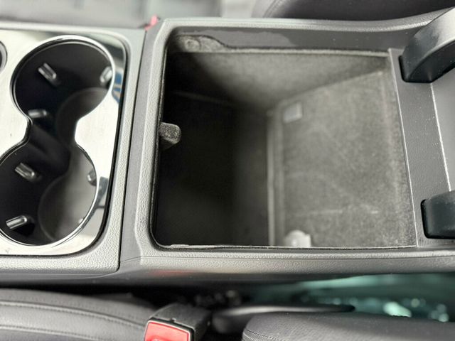 2012 Volkswagen Touareg 4dr VR6 Sport w/Nav - 23002549 - 32