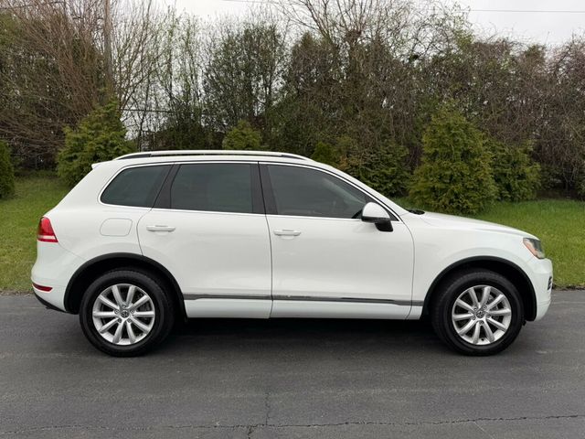 2012 Volkswagen Touareg 4dr VR6 Sport w/Nav - 23002549 - 7