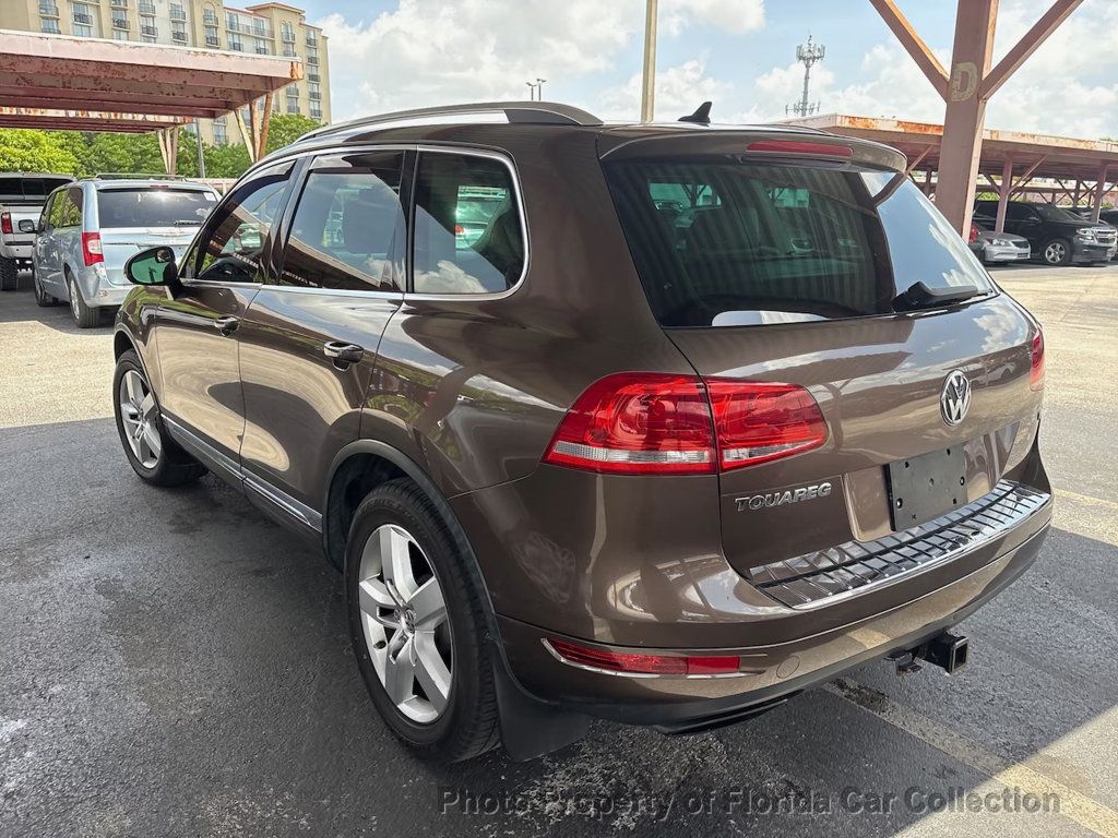2012 Volkswagen Touareg VR6 Luxury 4WD - 23058867 - 2