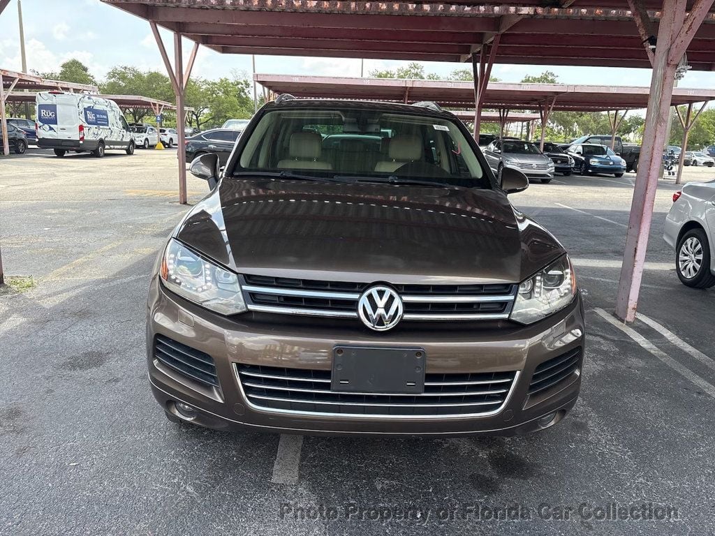 2012 Volkswagen Touareg VR6 Luxury 4WD - 23058867 - 4