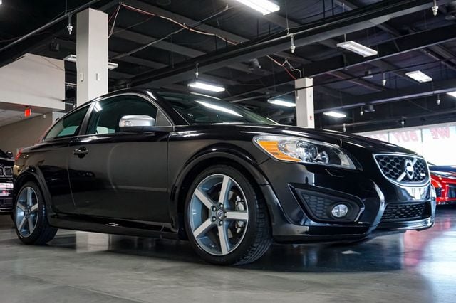 2012 Volvo C30 *T5* *R-Design Premier Plus* *6-Speed Manual* *1-Owner* - 23051024 - 1