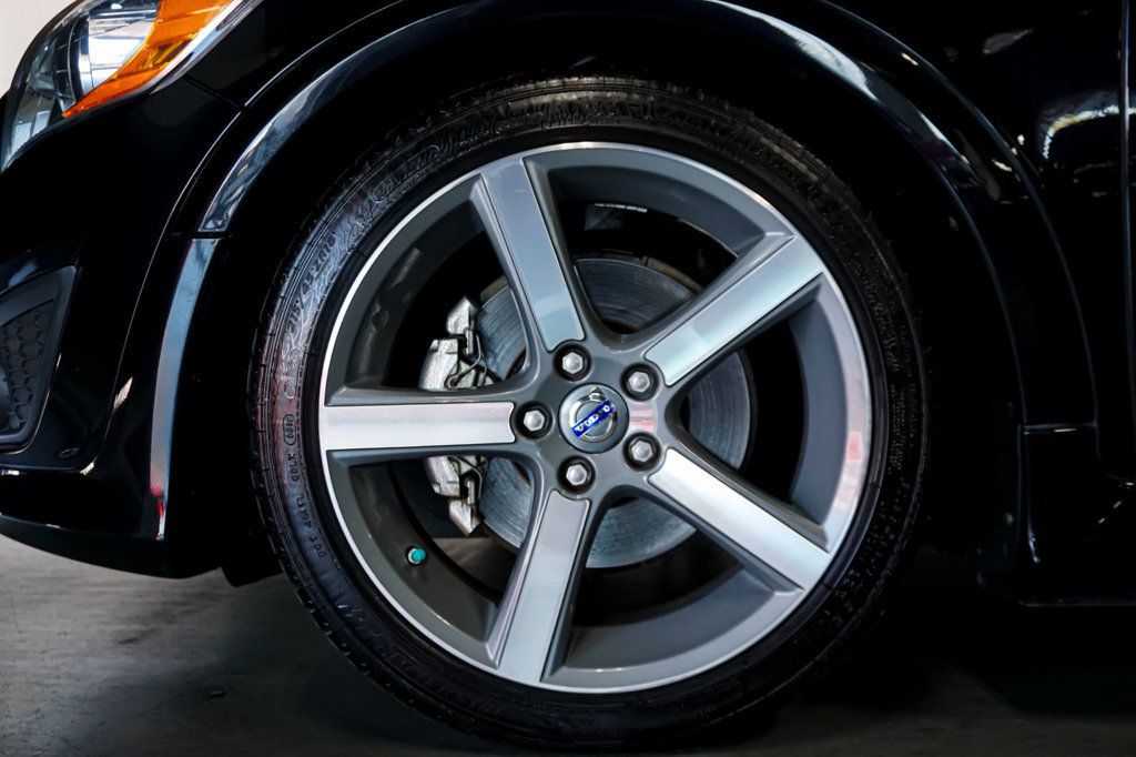 2012 Volvo C30 *T5* *R-Design Premier Plus* *6-Speed Manual* *1-Owner* - 23051024 - 32