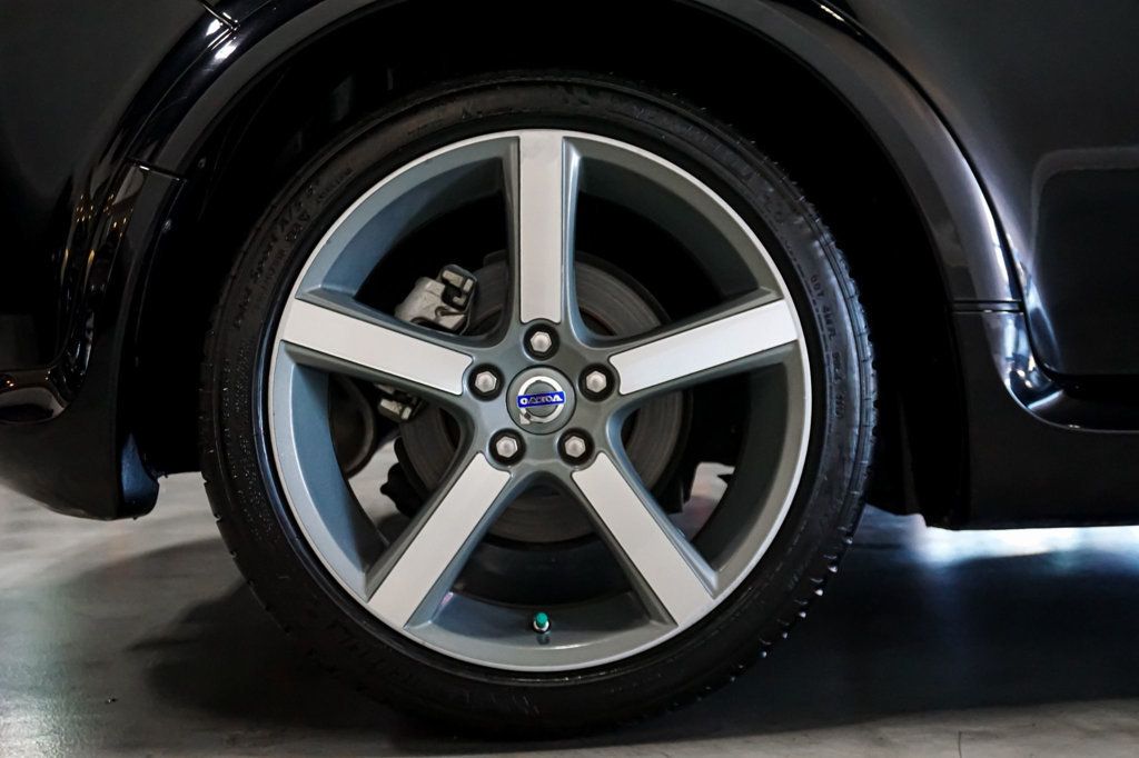 2012 Volvo C30 *T5* *R-Design Premier Plus* *6-Speed Manual* *1-Owner* - 23051024 - 34