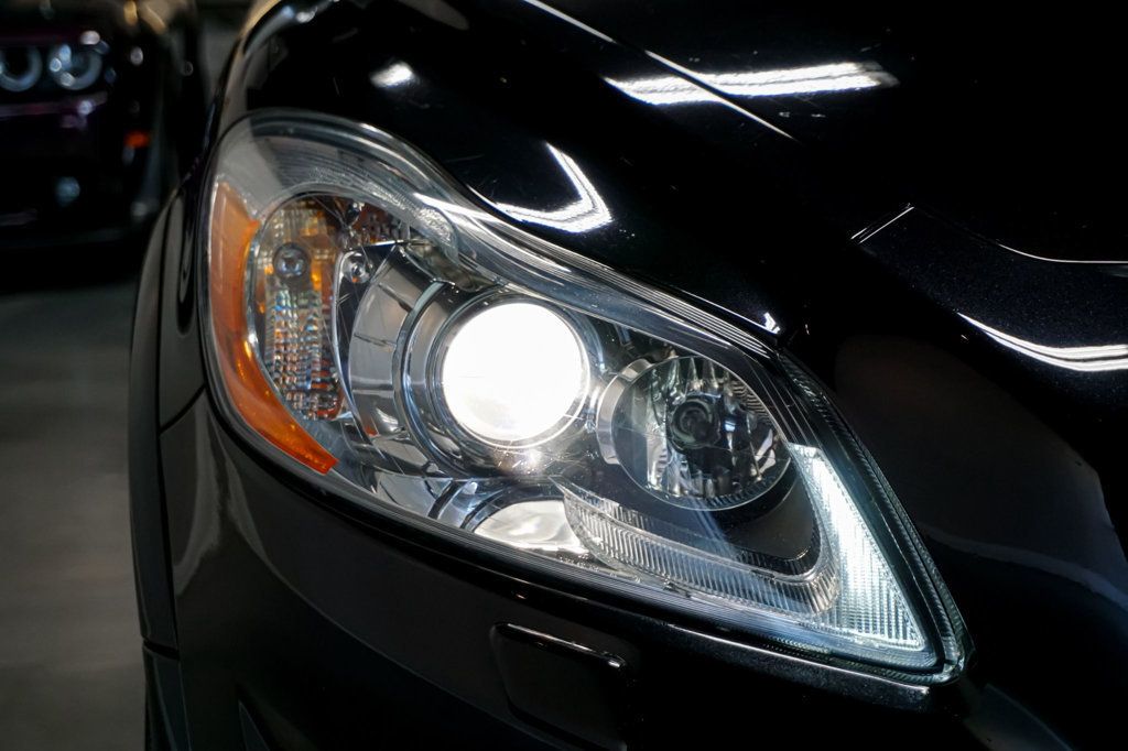 2012 Volvo C30 *T5* *R-Design Premier Plus* *6-Speed Manual* *1-Owner* - 23051024 - 55