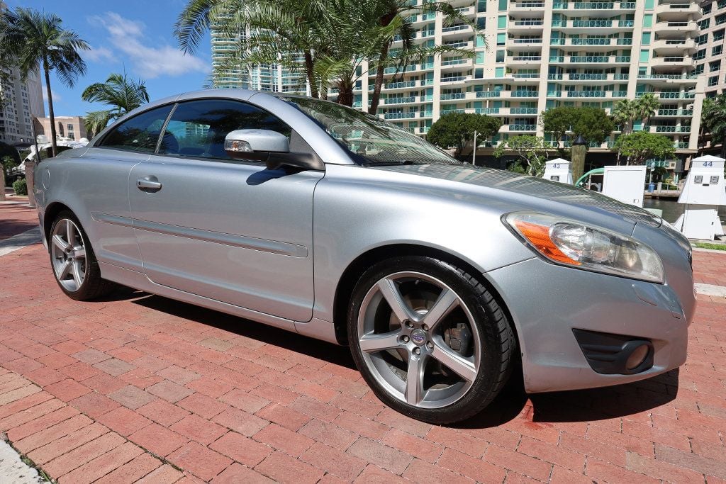 2012 Volvo C70 T5 photo 13