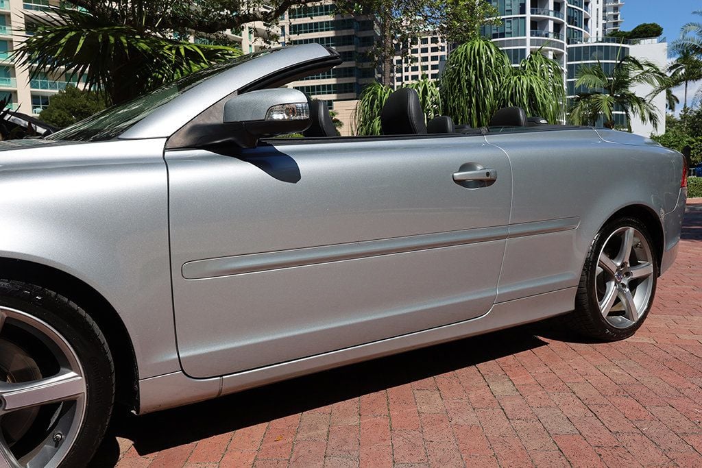 2012 Volvo C70 T5 photo 18