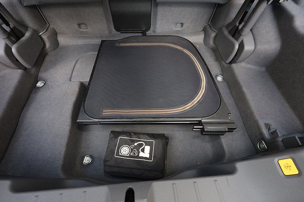 2012 Volvo C70 2dr Convertible T5 Platinum - 22924806 - 50