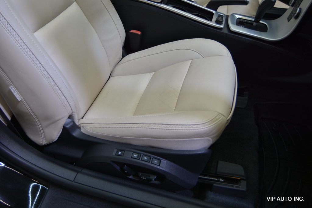 2012 Volvo C70 T5 - 22939239 - 19