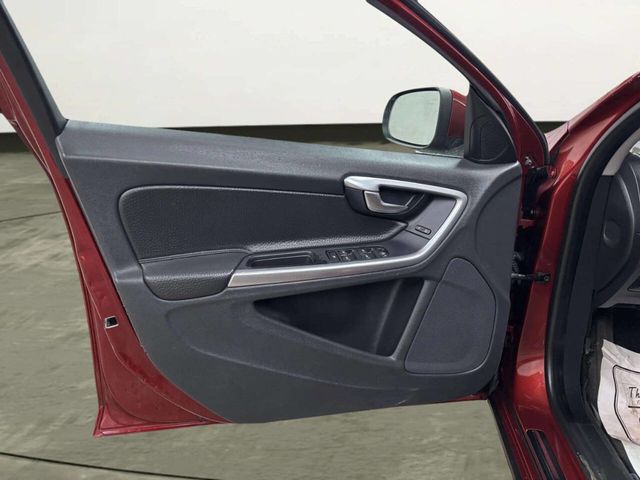 2012 Volvo S60 T5 4dr Sedan - 22993329 - 9