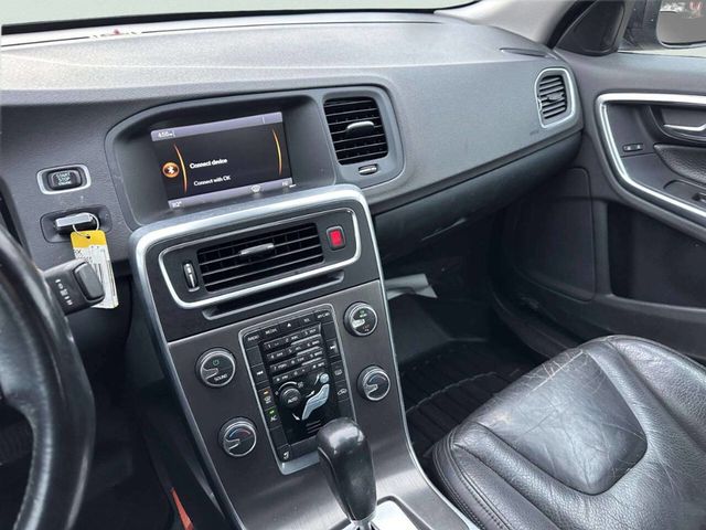 2012 Volvo S60 T5 4dr Sedan - 22993946 - 27