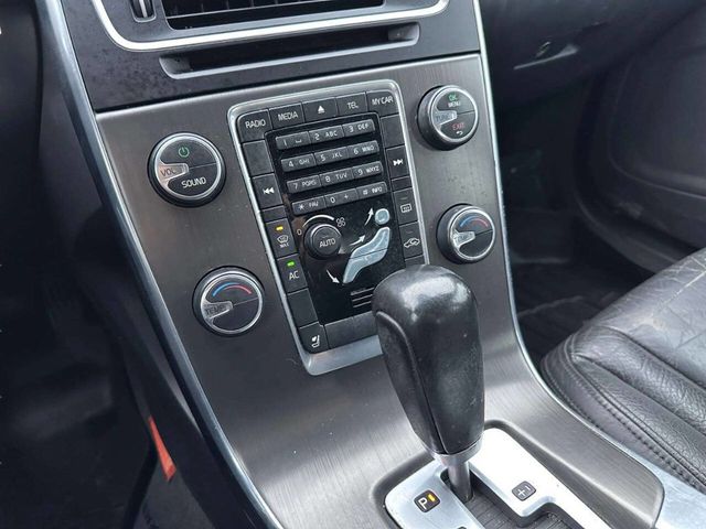 2012 Volvo S60 T5 4dr Sedan - 22993946 - 28