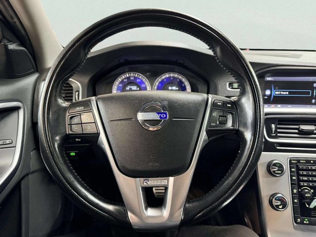 2012 Volvo S60 T6 R Design AWD 4dr Sedan - 23011870 - 26