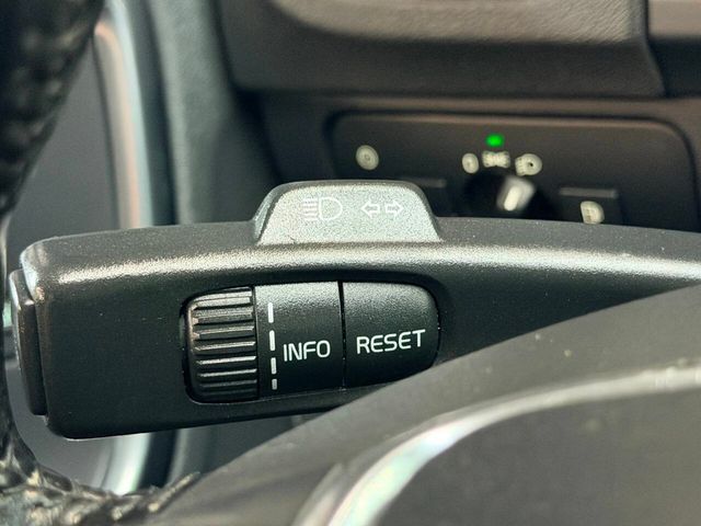 2012 Volvo S60 T6 R Design AWD 4dr Sedan - 23011870 - 29