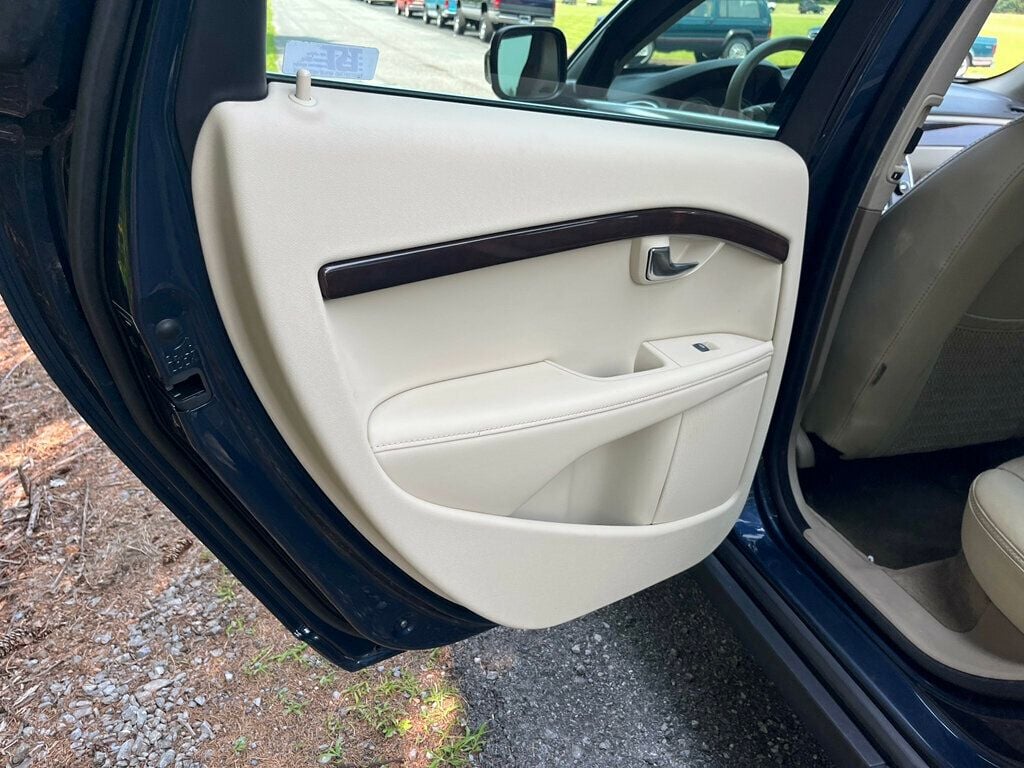2012 Volvo XC70  - 23045438 - 27