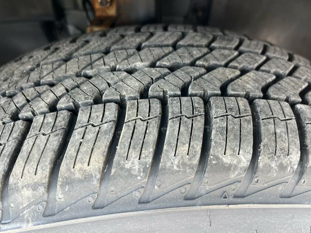 2012 Volvo XC70 ALL WHEEL DRIVE - 23045438 - 12
