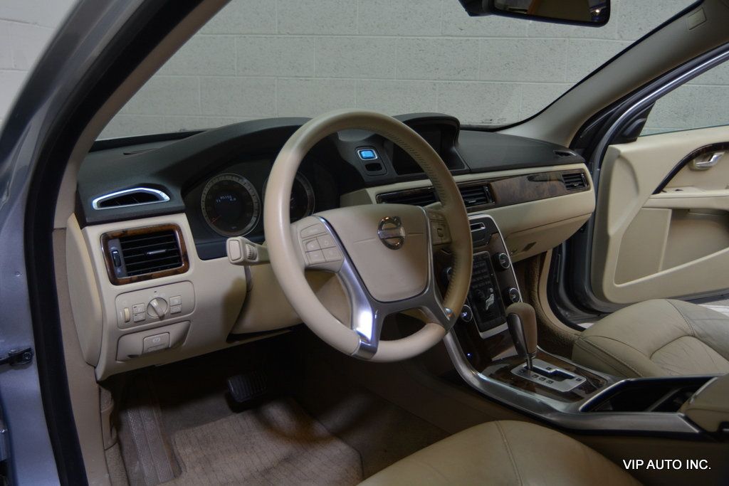 2012 Volvo XC70 FWD 4dr Wagon 3.2L Premier - 23022906 - 14