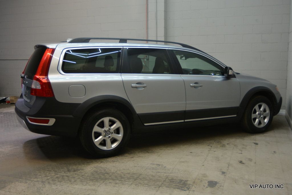2012 Volvo XC70 FWD 4dr Wagon 3.2L Premier - 23022906 - 7