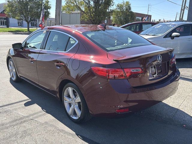 2013 Acura ILX 4dr Sedan 2.0L Premium Pkg - 23079548 - 5