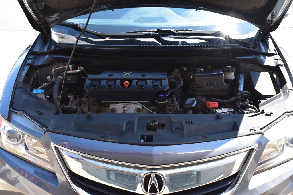 2013 Acura ILX 4dr Sedan 2.0L Tech Pkg - 23001895 - 11