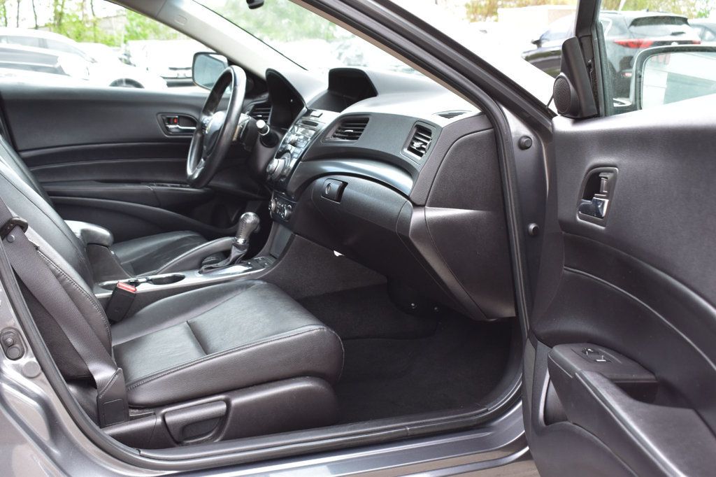 2013 Acura ILX 4dr Sedan 2.0L Tech Pkg - 23001895 - 17