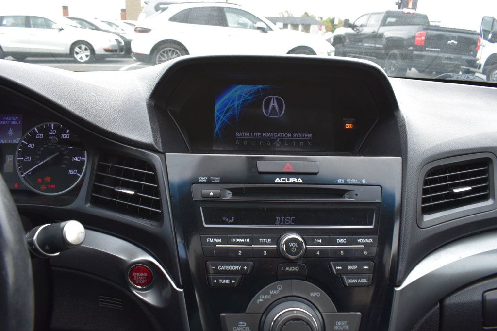 2013 Acura ILX 4dr Sedan 2.0L Tech Pkg - 23001895 - 28