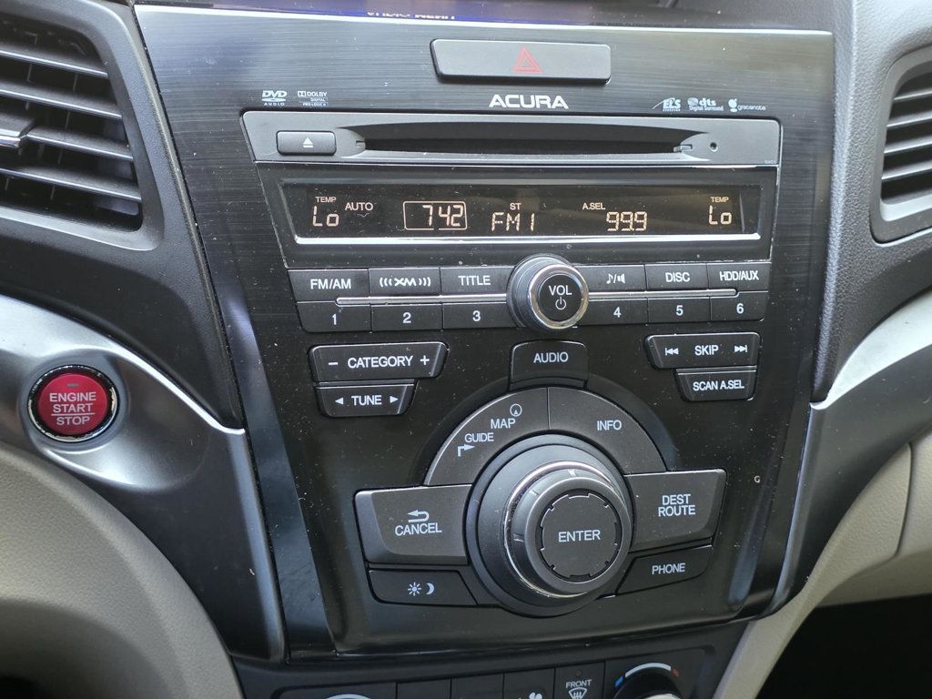 2013 Acura ILX 2.0L Technology photo 18