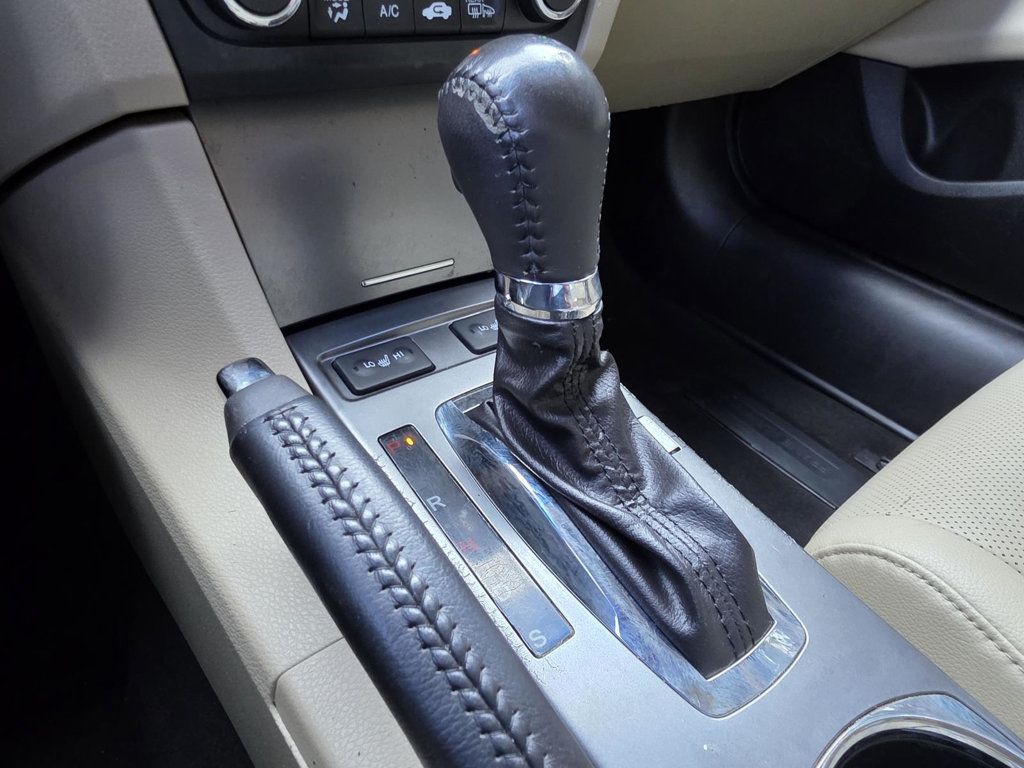 2013 Acura ILX 2.0L Technology photo 21