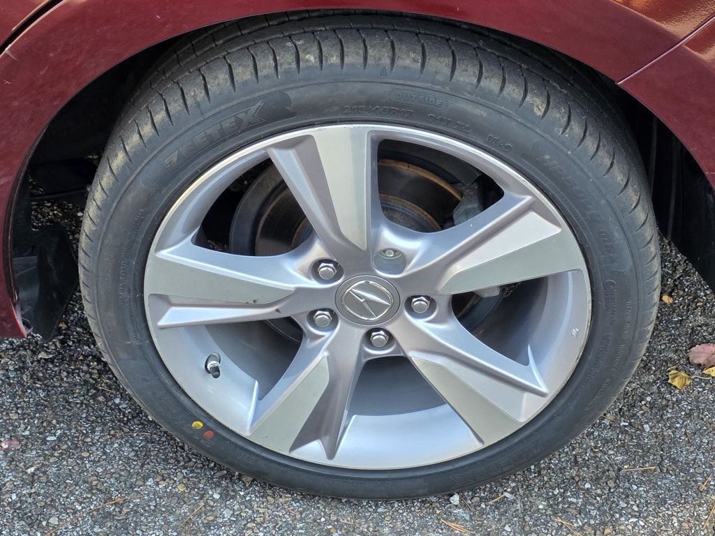 2013 Acura ILX 2.0L Technology photo 29