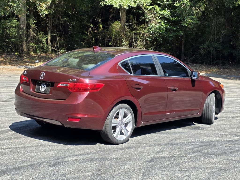 2013 Acura ILX 2.0L Technology photo 5