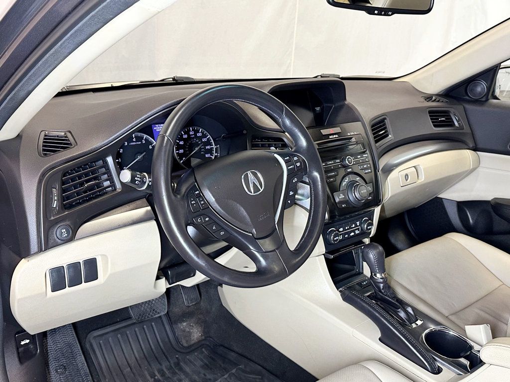2013 Acura ILX 4dr Sedan 2.0L Tech Pkg - 23039319 - 19