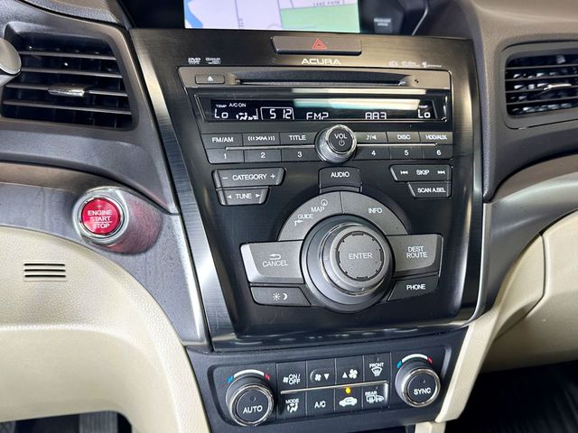 2013 Acura ILX 4dr Sedan 2.0L Tech Pkg - 23039319 - 26
