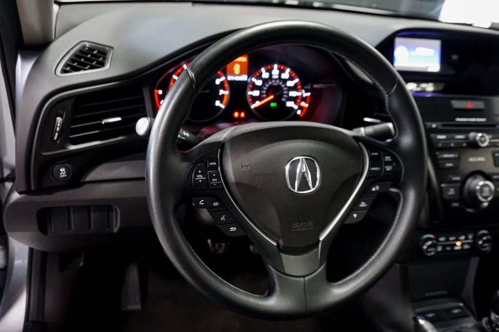 2013 Acura ILX 2.4L Premium photo 11