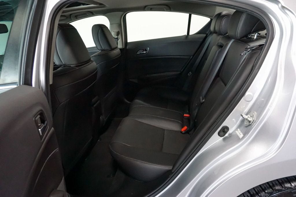2013 Acura ILX 2.4L Premium photo 25