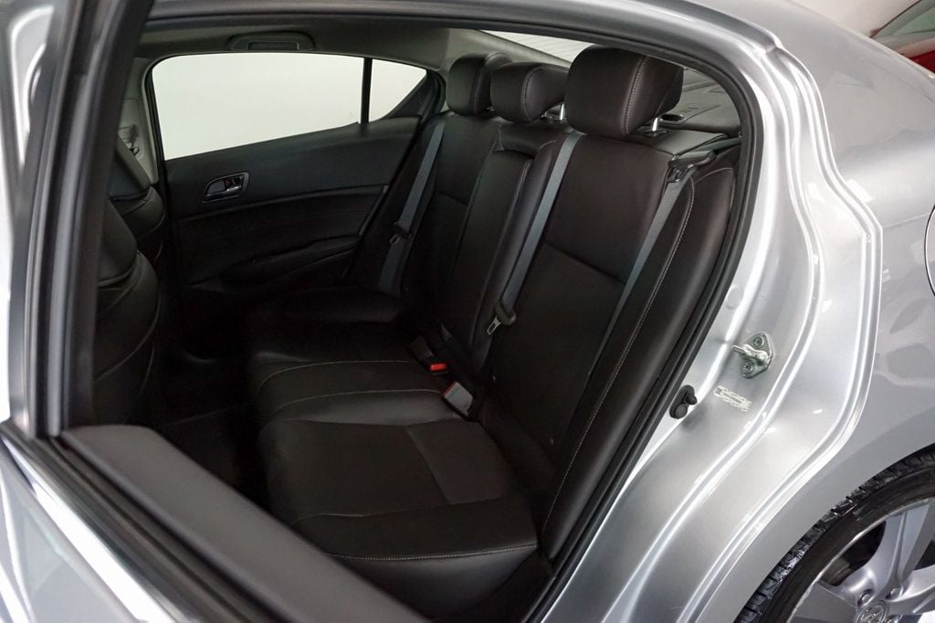 2013 Acura ILX 2.4L Premium photo 26