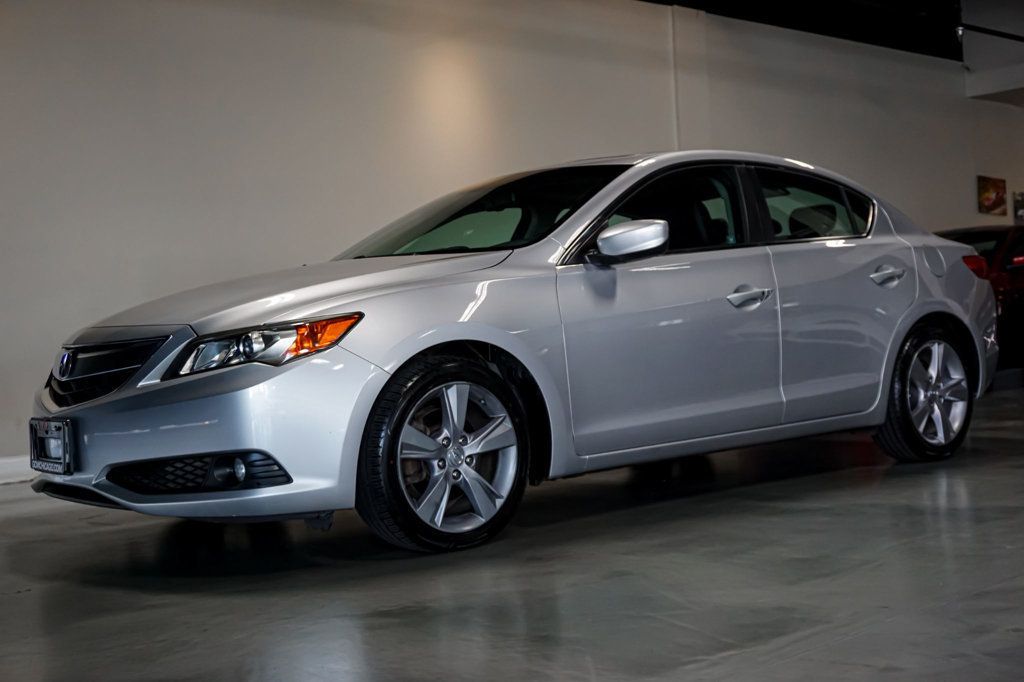 2013 Acura ILX 2.4L Premium photo 3