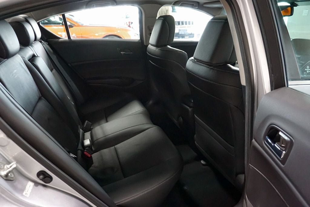 2013 Acura ILX 2.4L Premium photo 39