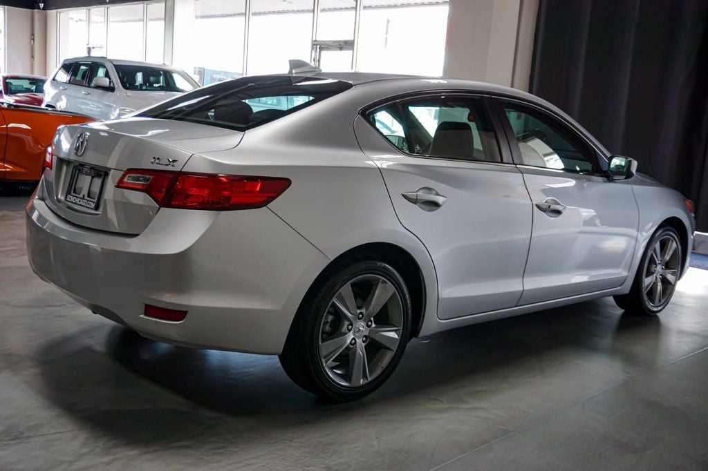 2013 Acura ILX 2.4L Premium photo 47