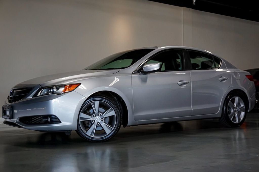2013 Acura ILX *ILX Premium Pkg* *6-Speed Manual* *Only 34k Miles* - 22902234 - 68