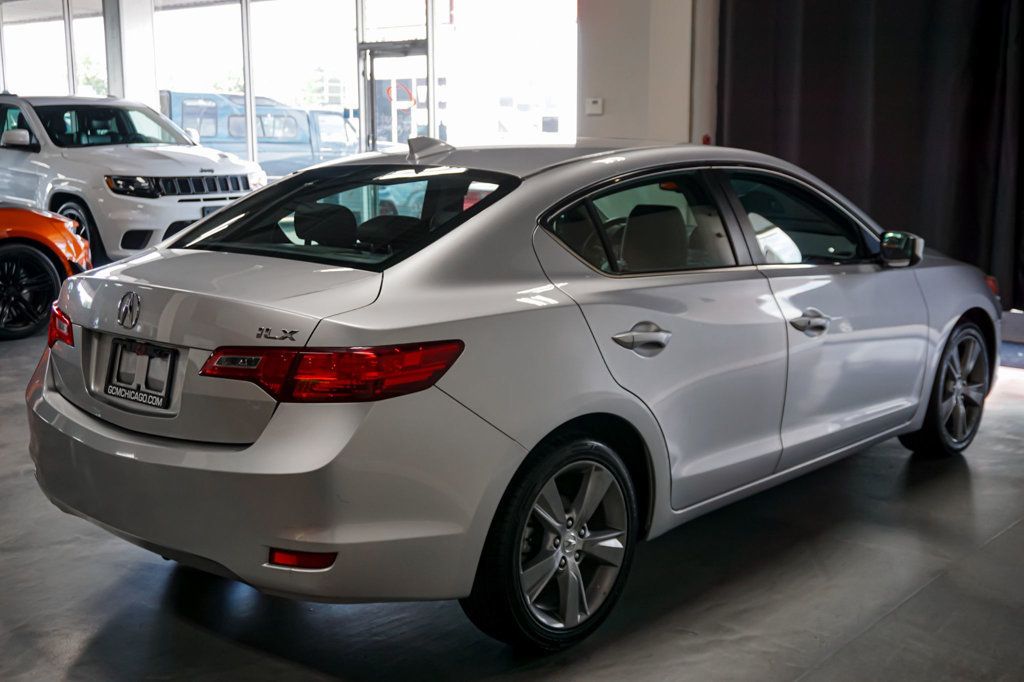 2013 Acura ILX 2.4L Premium photo 7