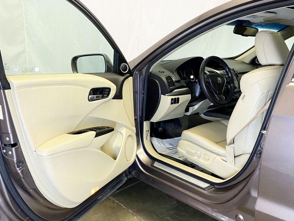 2013 Acura RDX Base photo 17