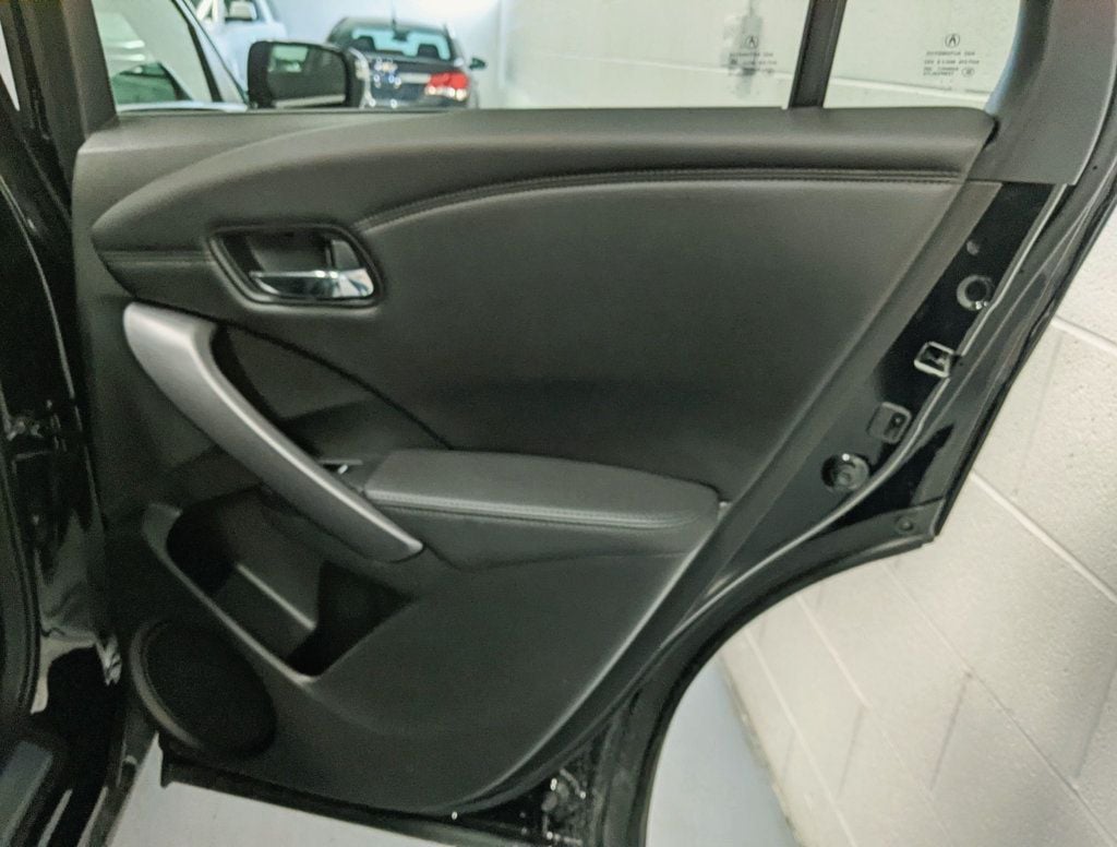 2013 Acura RDX AWD 4dr Tech Pkg - 22411523 - 37