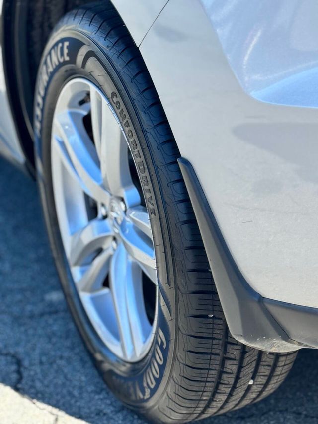 2013 Acura RDX FWD 4dr Tech Pkg - 22962430 - 11