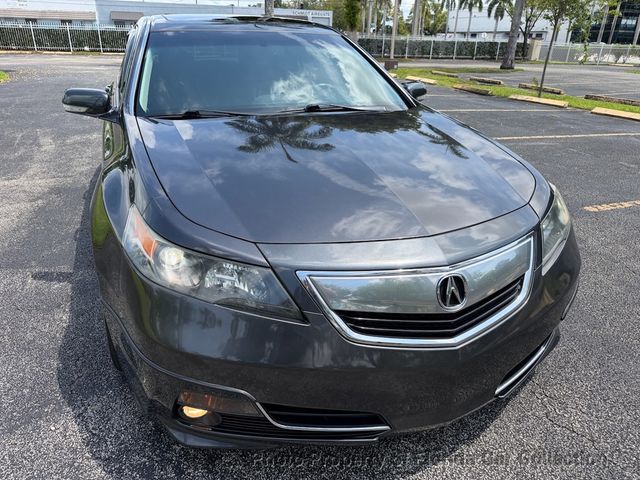 2013 Acura TL SH-AWD Tech 6-Speed Manual Sedan - 23026882 - 14