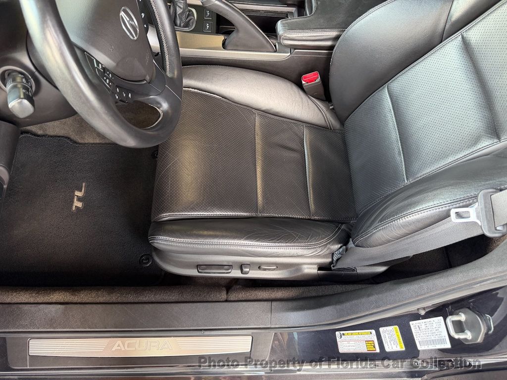 2013 Acura TL SH-AWD Tech 6-Speed Manual Sedan - 23026882 - 33