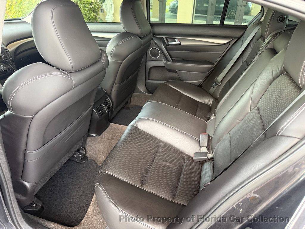 2013 Acura TL SH-AWD Tech 6-Speed Manual Sedan - 23026882 - 38