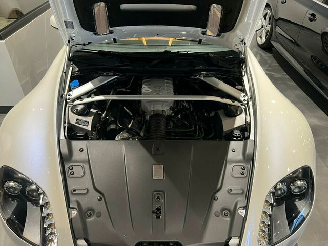 2013 Aston Martin Vantage 6SpeedManual!!!/PowerConvertibleTop/ParkSensors/MemorySeats/NAV - 22946522 - 12